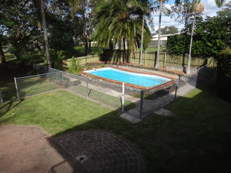 7 Huon  Dr, Karalee QLD 4306