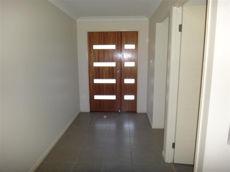 25 Atlantic Dr, Brassall QLD 4305