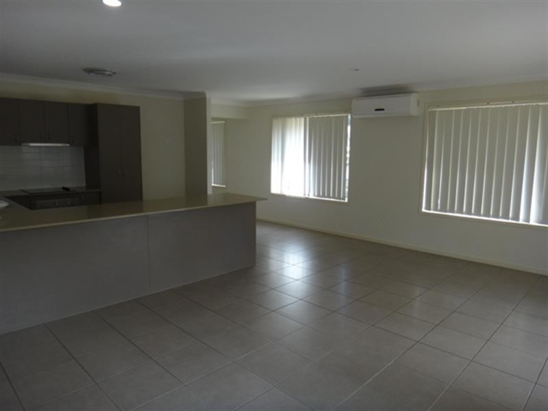 25 Atlantic Dr, Brassall QLD 4305