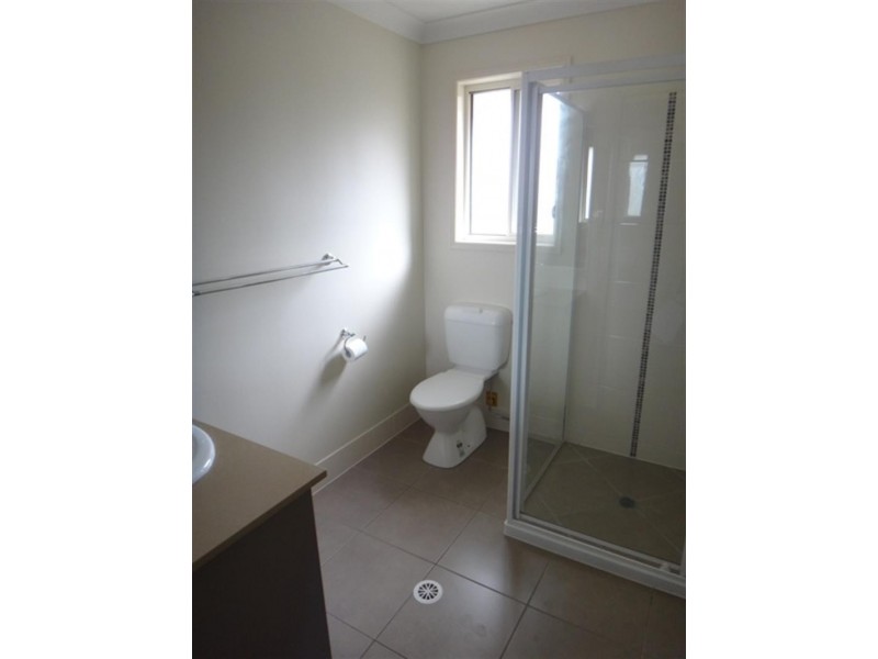 25 Atlantic Dr, Brassall QLD 4305