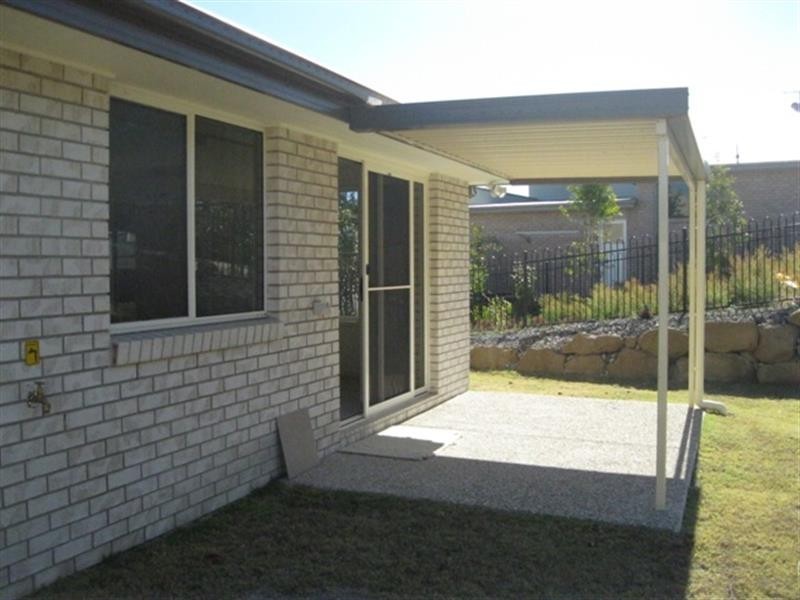 25 Atlantic Dr, Brassall QLD 4305