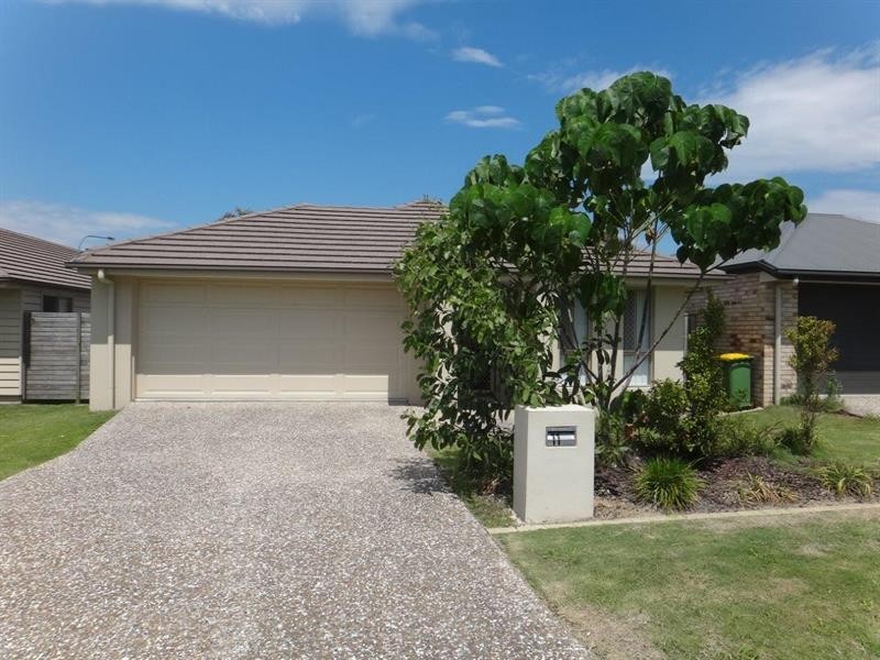 11 Rasmussen Ct, Redbank Plains QLD 4301