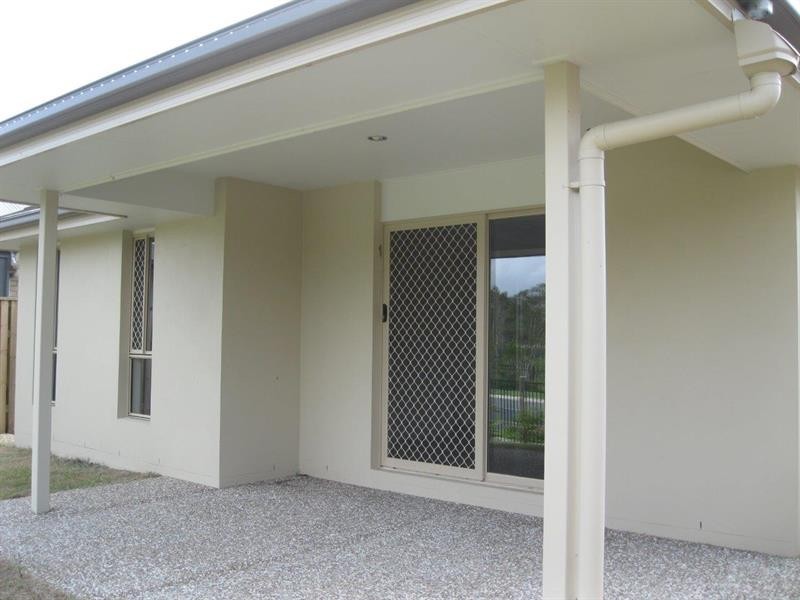 11 Rasmussen Ct, Redbank Plains QLD 4301