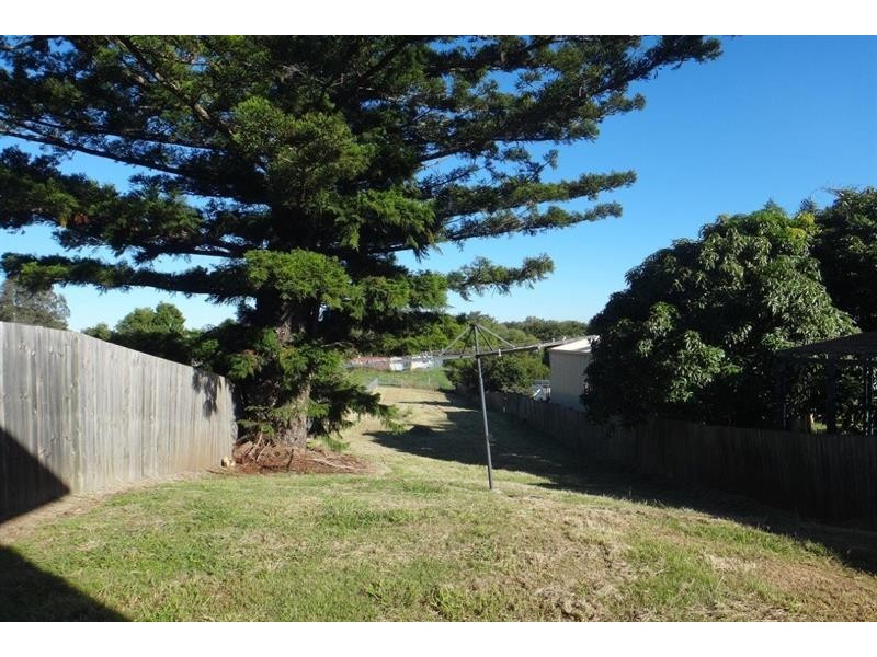 2/8 Merrell St, East Ipswich QLD 4305