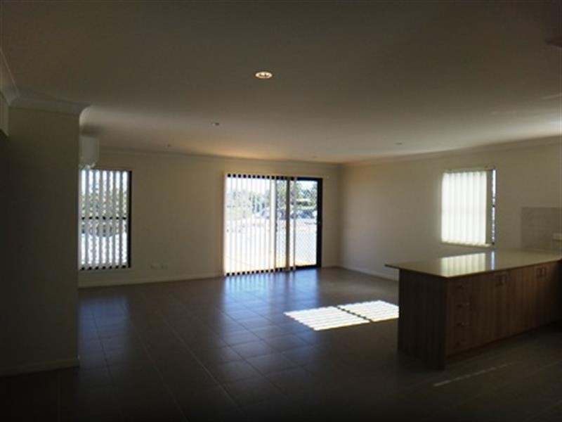 18 Neptune  Cres, Brassall QLD 4305
