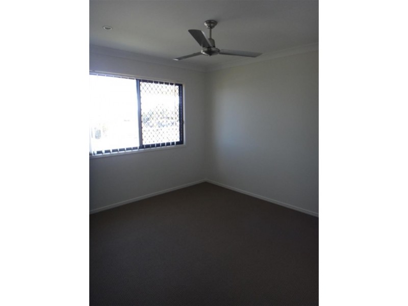 18 Neptune  Cres, Brassall QLD 4305