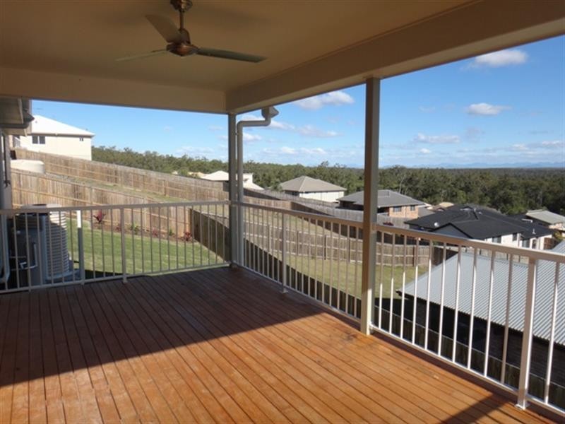 18 Neptune  Cres, Brassall QLD 4305