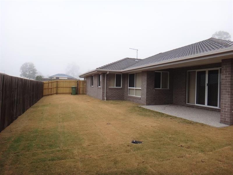 20 Goldenwood Cres, Fernvale QLD 4306