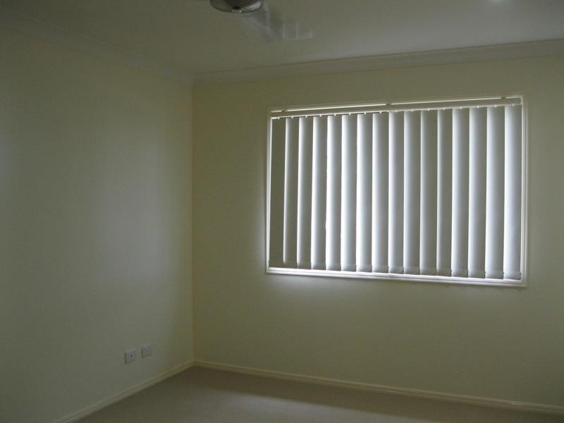 7 Sovereign Cl, Brassall QLD 4305