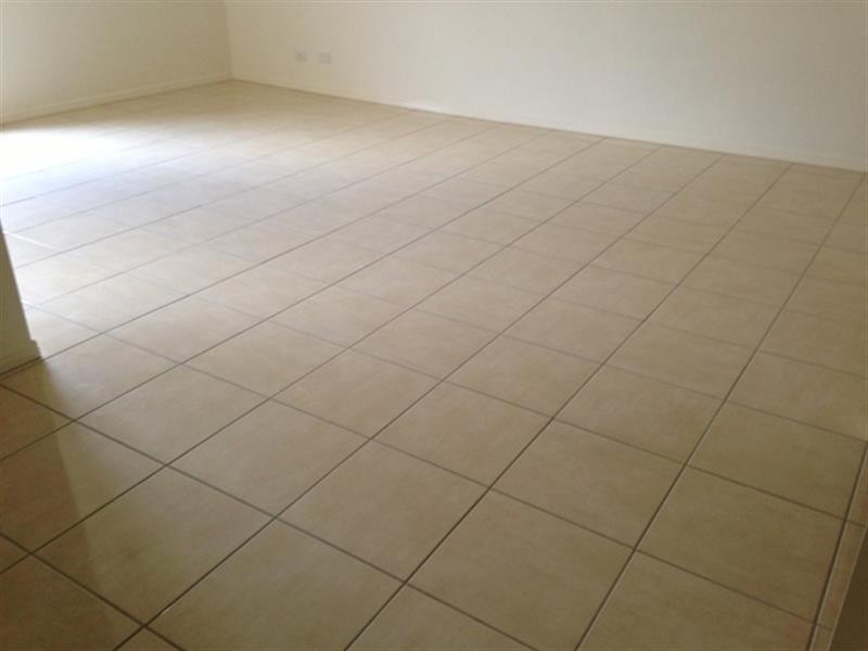 15 Neptune Cres, Brassall QLD 4305