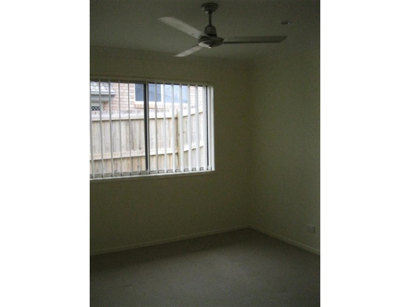 33 Atlantic Dr, Brassall QLD 4305