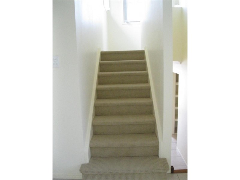 33 Atlantic Dr, Brassall QLD 4305