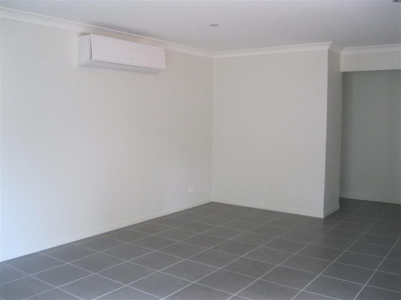 31 Barwell St, Brassall QLD 4305