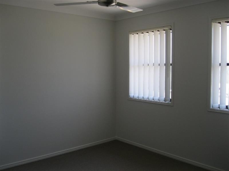 31 Barwell St, Brassall QLD 4305