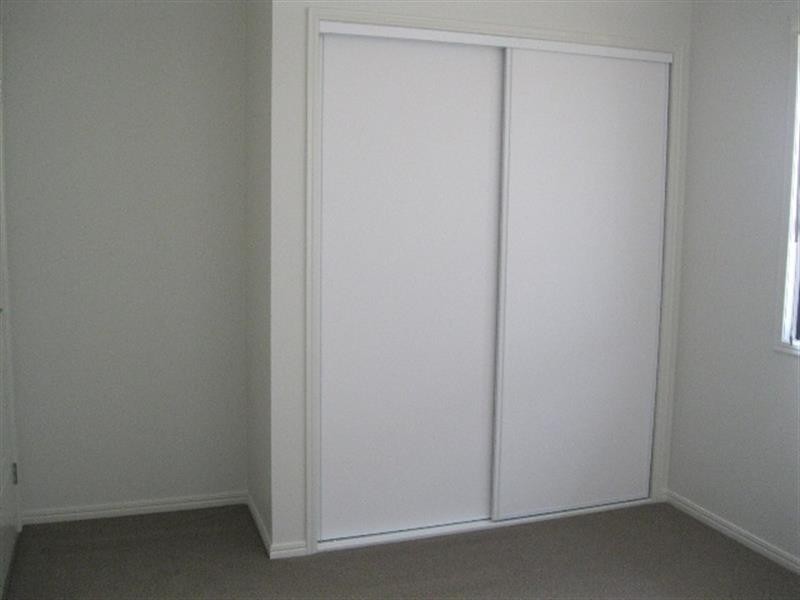 31 Barwell St, Brassall QLD 4305