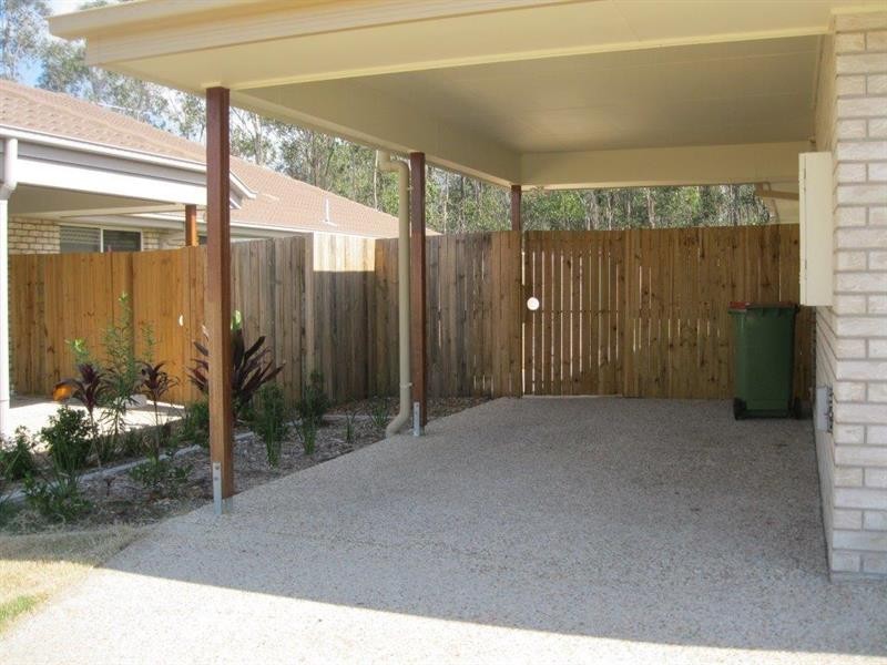 1/3 Belle  Ct, Redbank QLD 4301