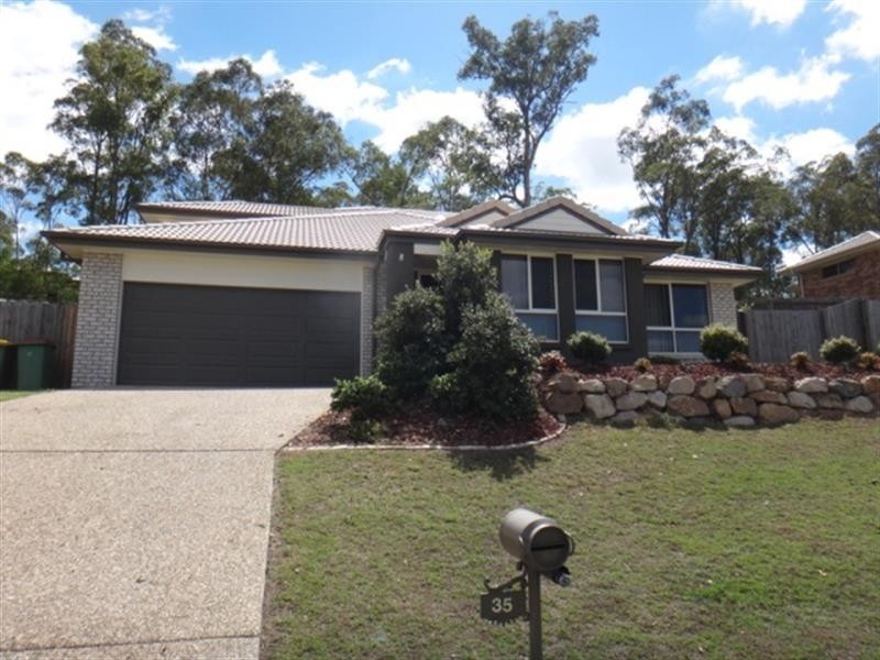 35 Barwell St, Brassall QLD 4305
