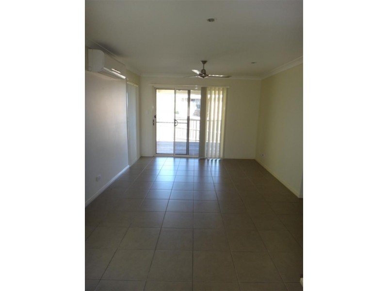 35 Barwell St, Brassall QLD 4305