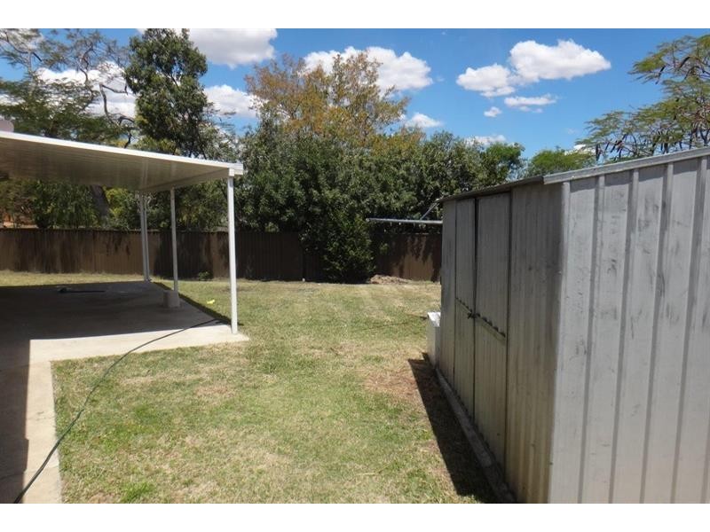 73 Glenelg  Dr, Brassall QLD 4305