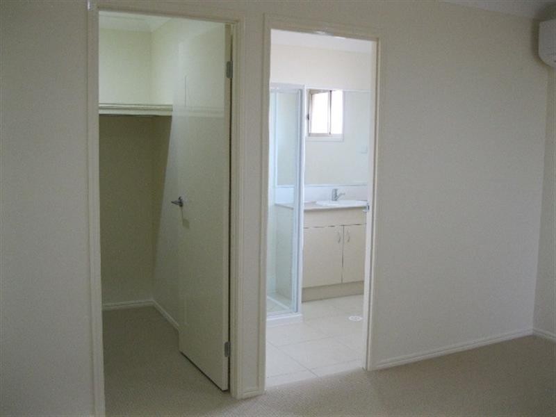 6 Borrowdale Ct, Brassall QLD 4305