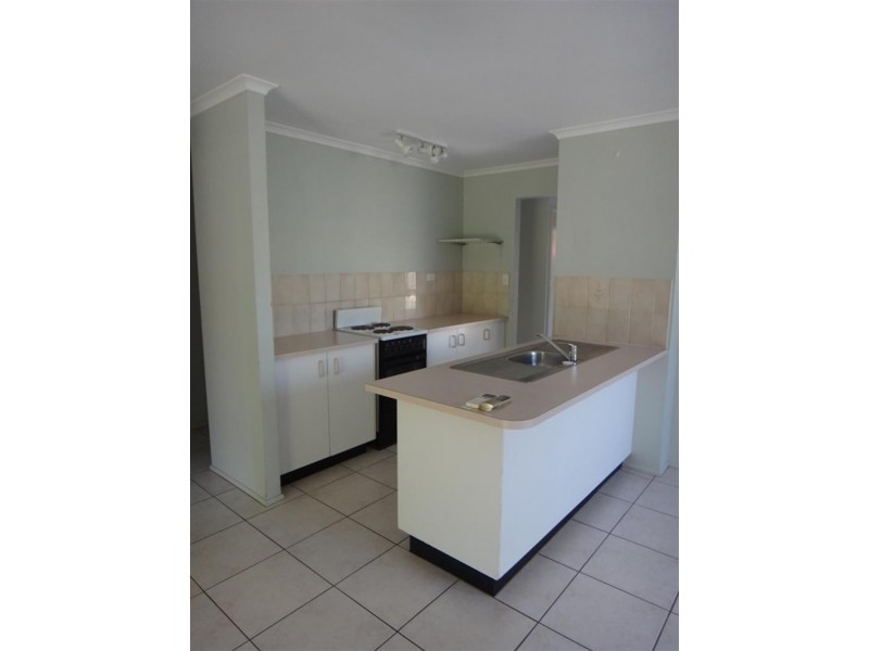 2/17 Somerfield St, Redbank Plains QLD 4301