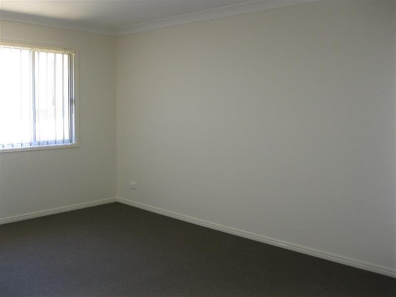 11 Neptune Cres, Brassall QLD 4305