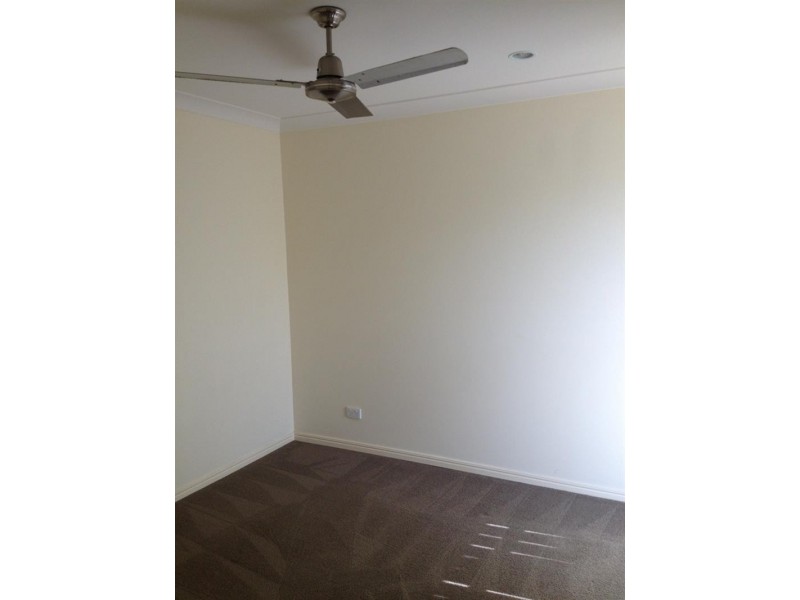 30 Atlantic Dr, Brassall QLD 4305