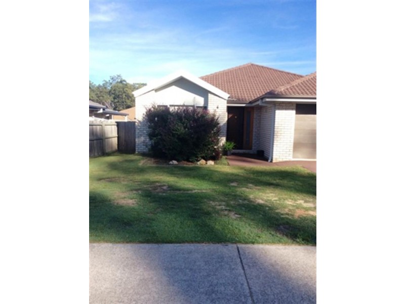 8 Jonic Dr, Goodna QLD 4300