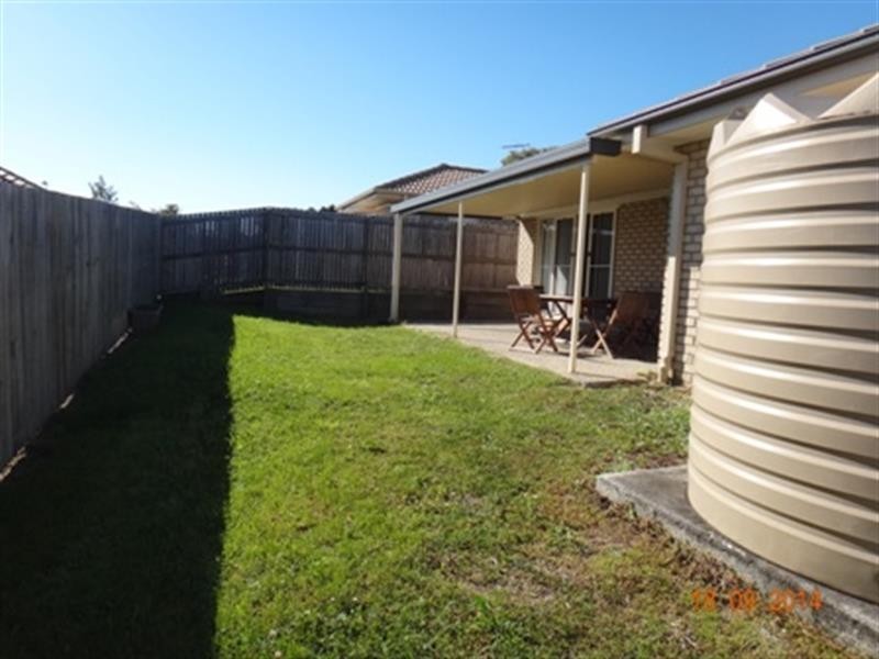 22 Dornoch Cres, Raceview QLD 4305