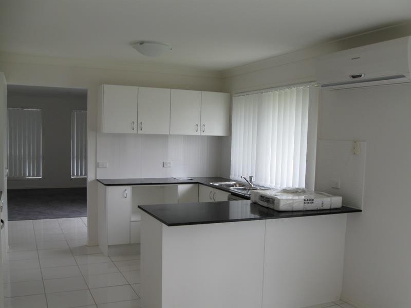 58 McCorry  Dr, Collingwood Park QLD 4301