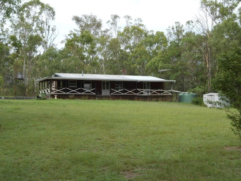 35 Wybalena  Rd, Pine Mountain QLD 4306