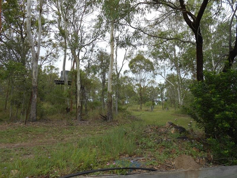35 Wybalena  Rd, Pine Mountain QLD 4306