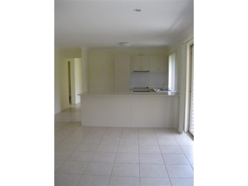 38 Atlantic Dr, Brassall QLD 4305