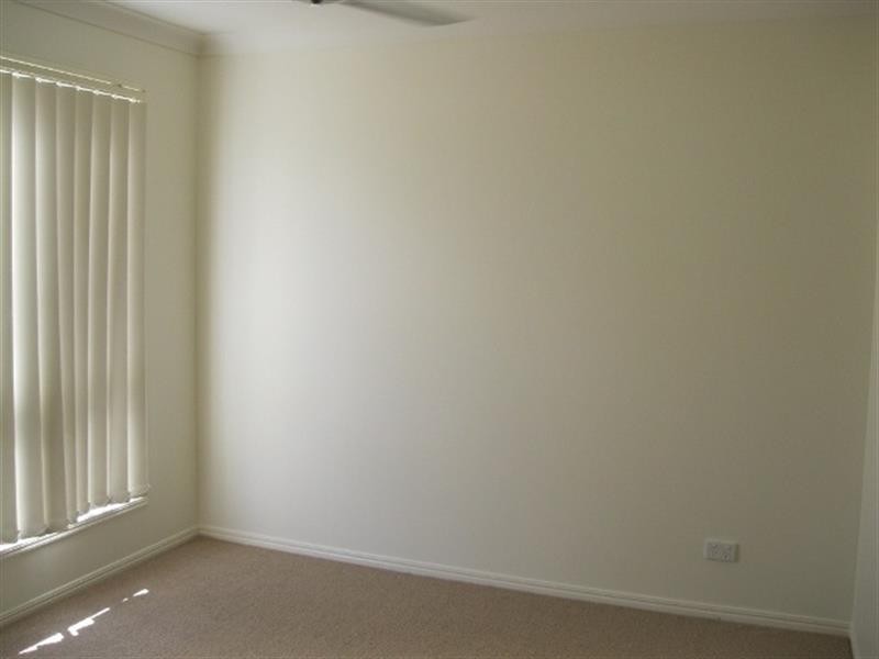 25 Friendship Pl, Brassall QLD 4305