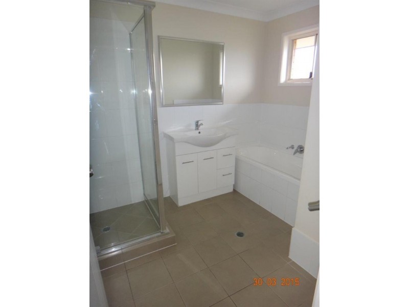 10 Lewis Ct, Lowood QLD 4311
