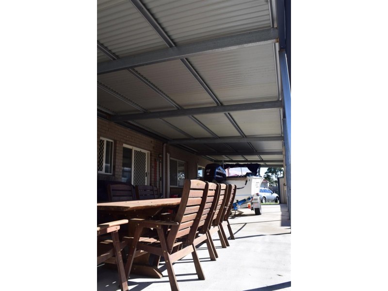 66 Vineyard St, One Mile QLD 4305