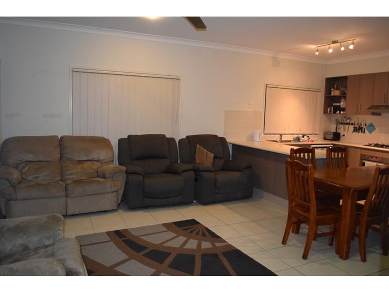 66 Vineyard St, One Mile QLD 4305