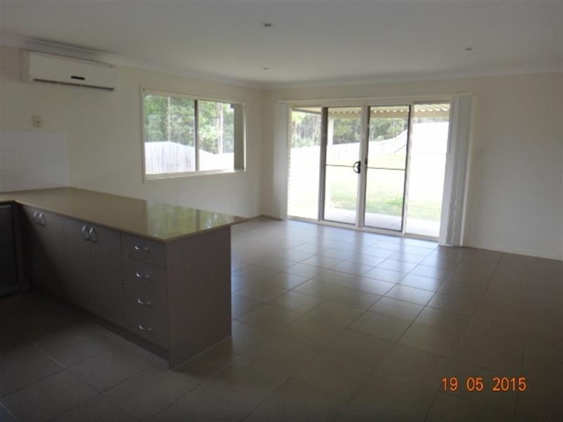 34 Atlantic Dr, Brassall QLD 4305