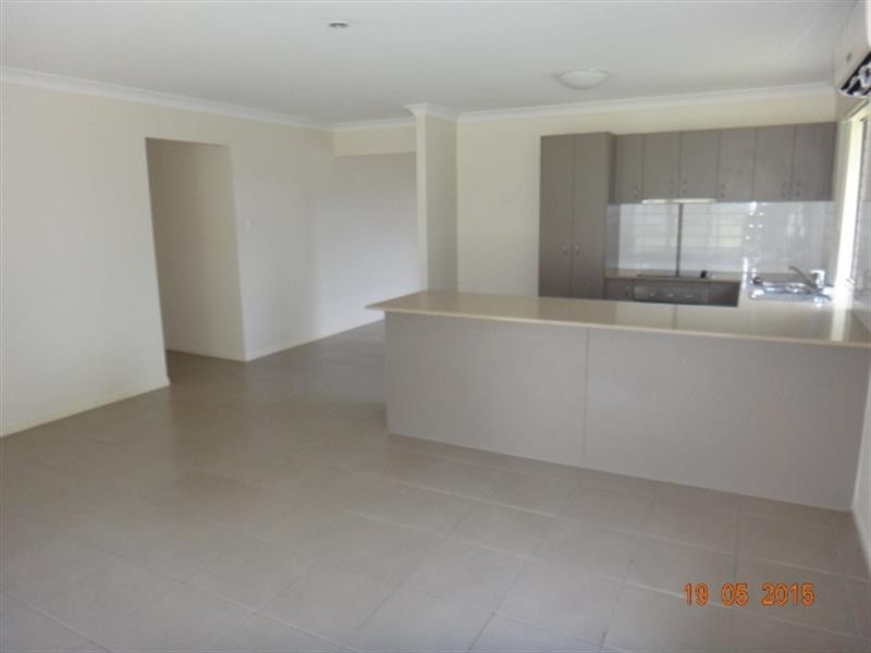 34 Atlantic Dr, Brassall QLD 4305