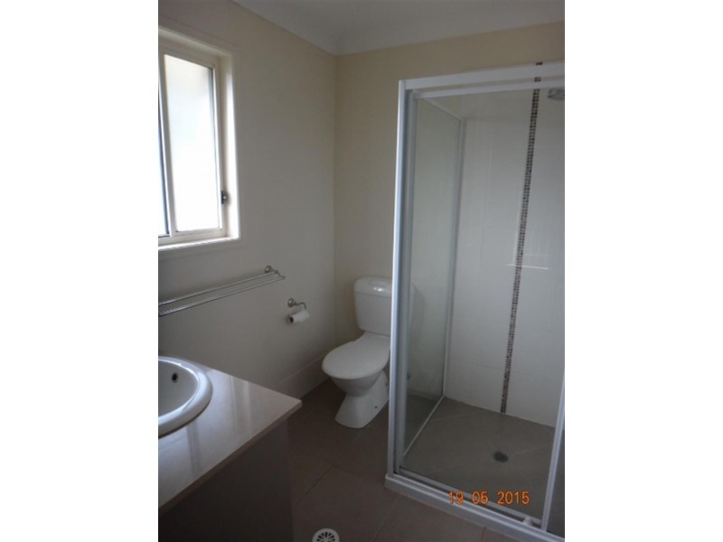 34 Atlantic Dr, Brassall QLD 4305