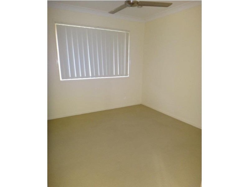 14 Aramac St, Brassall QLD 4305