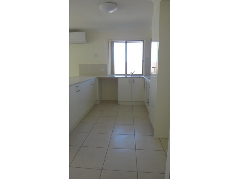19 Borrowdale Ct, Brassall QLD 4305