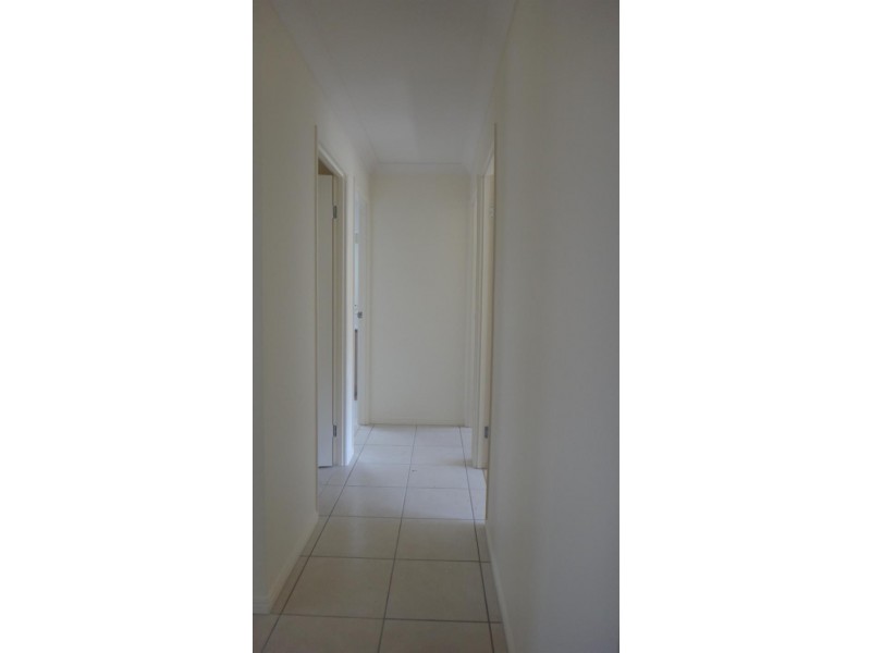 19 Borrowdale Ct, Brassall QLD 4305