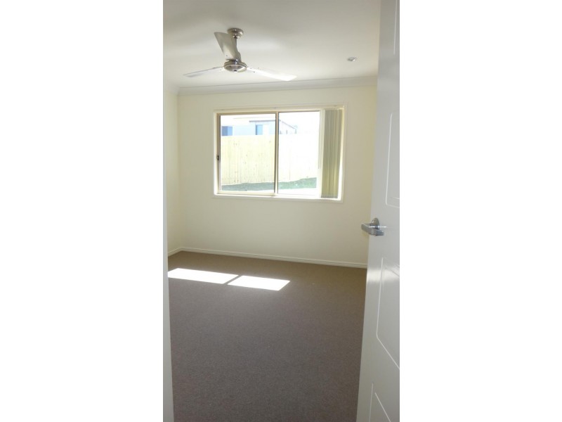 19 Borrowdale Ct, Brassall QLD 4305