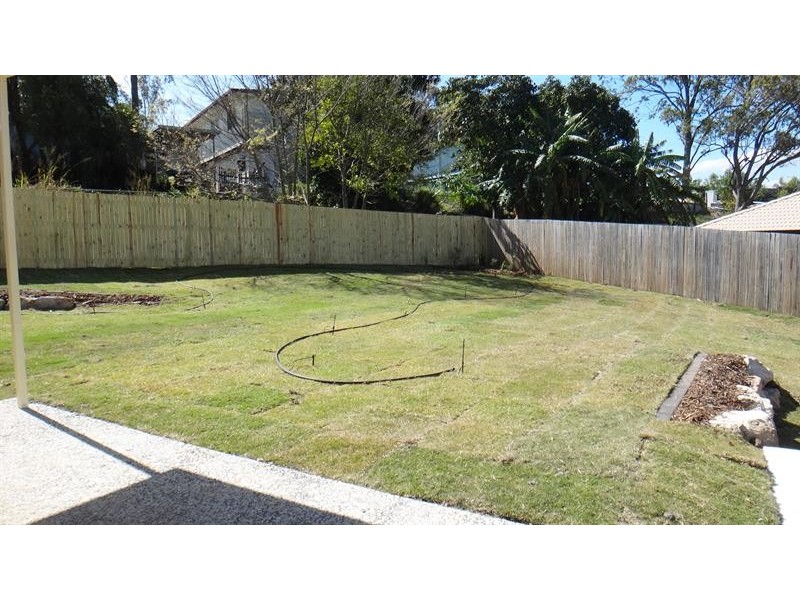 19 Borrowdale Ct, Brassall QLD 4305