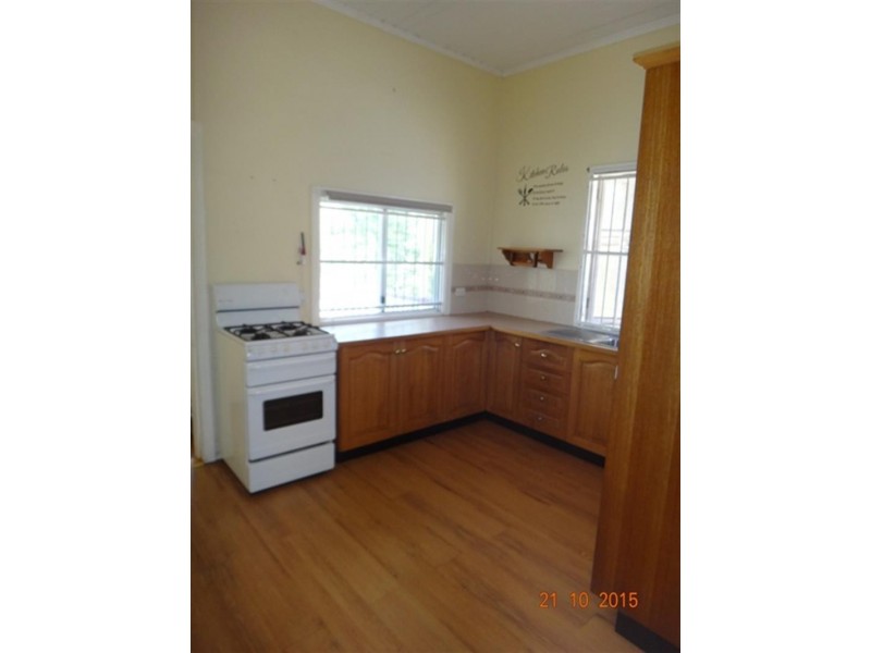 70 Pine Mountain  Rd, North Ipswich QLD 4305