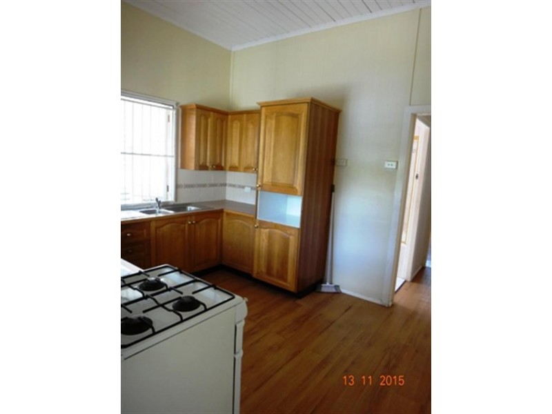 70 Pine Mountain  Rd, North Ipswich QLD 4305