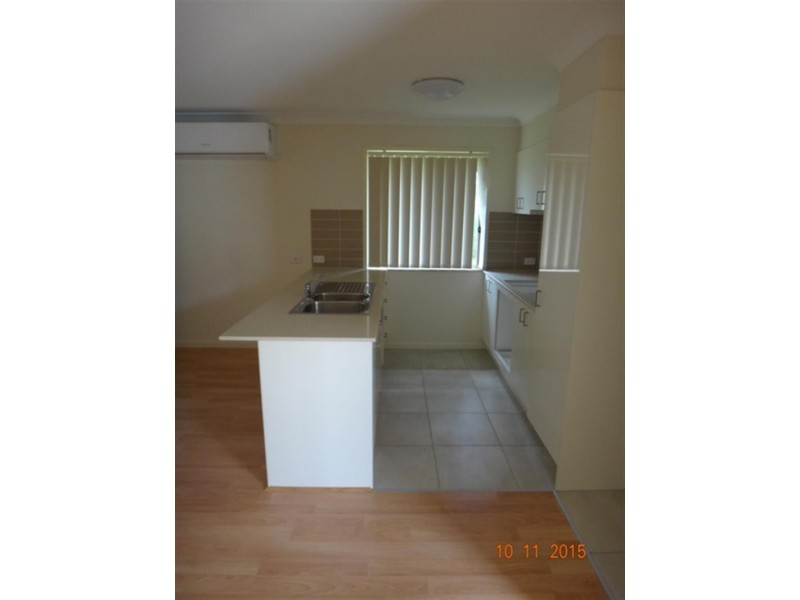 5a Tunstall Pl, Brassall QLD 4305