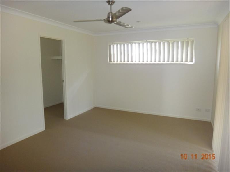 5a Tunstall Pl, Brassall QLD 4305
