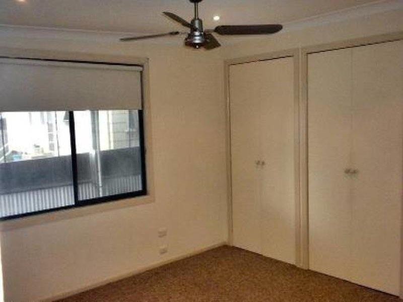 15 Jenkins St, Wagga Wagga NSW 2650